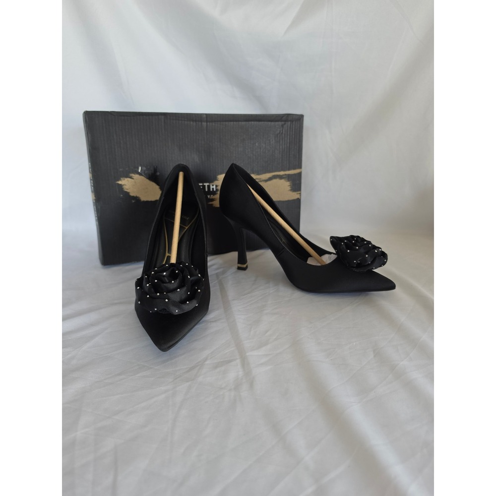 Kenneth Cole Black Satin Rosette Studded Pointed Toe Stiletto Pumps Heels 6M NEW